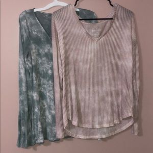 2 AMERICAN EAGLE TOPS!